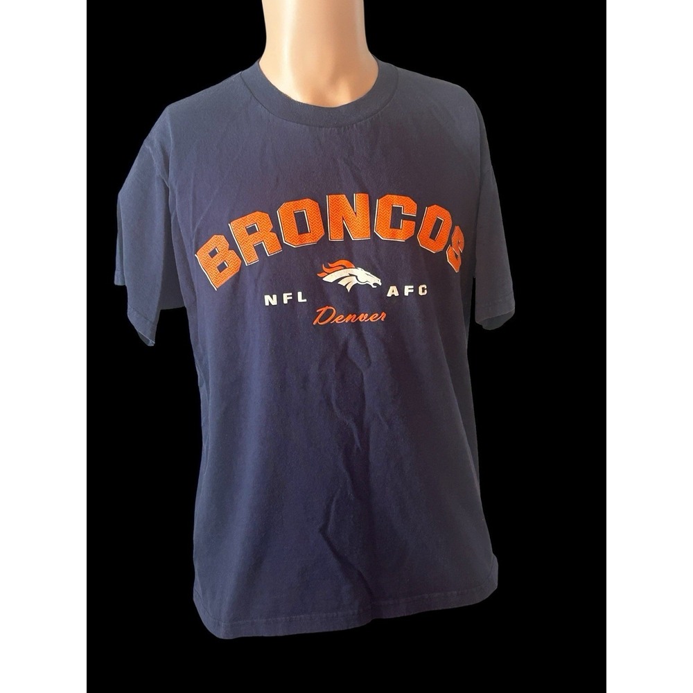 Denver Broncos Short‎ Sleeve NFL T-Shirt Mens Size Medium